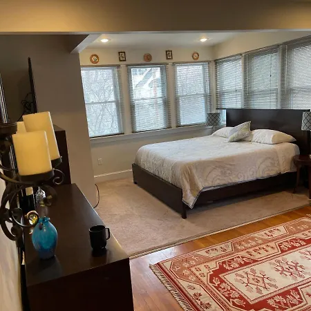 Deluxe King Master Suite Washington Exterior photo